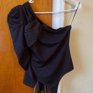 Black one sleeve off shoulder top